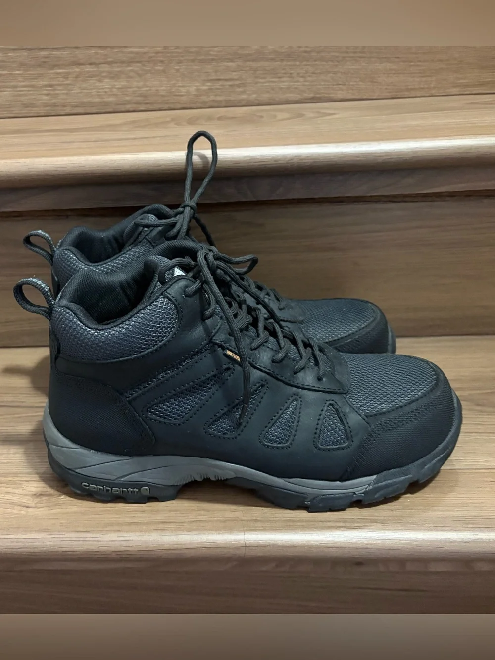 Carhartt Men’s Black and Gray Mid-Top Work Boot